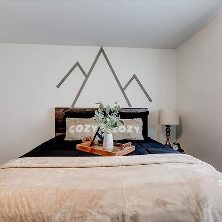 The Pet Friendly Cub Cabin Sevierville Luaran gambar
