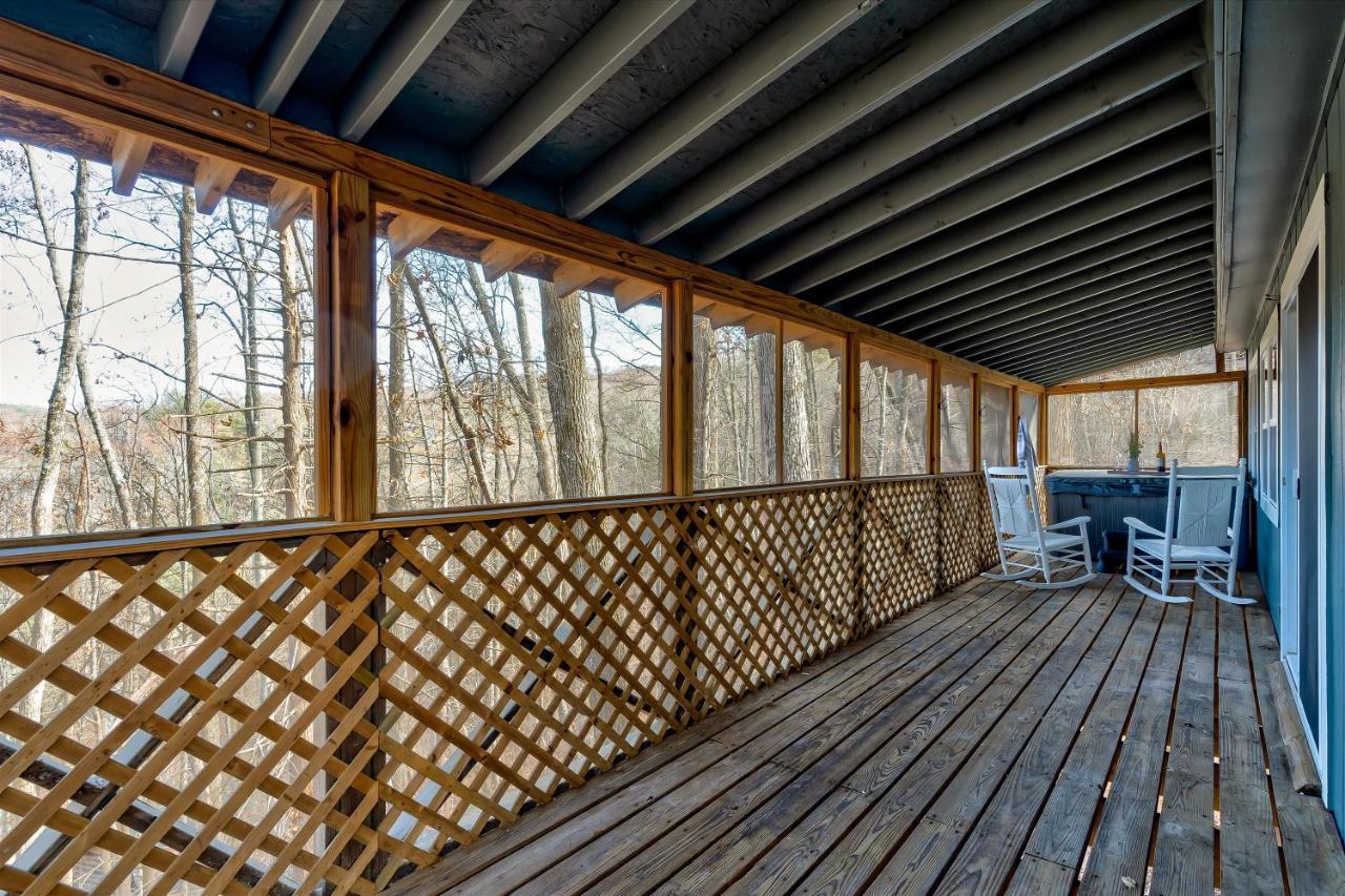 The Pet Friendly Cub Cabin Sevierville Luaran gambar