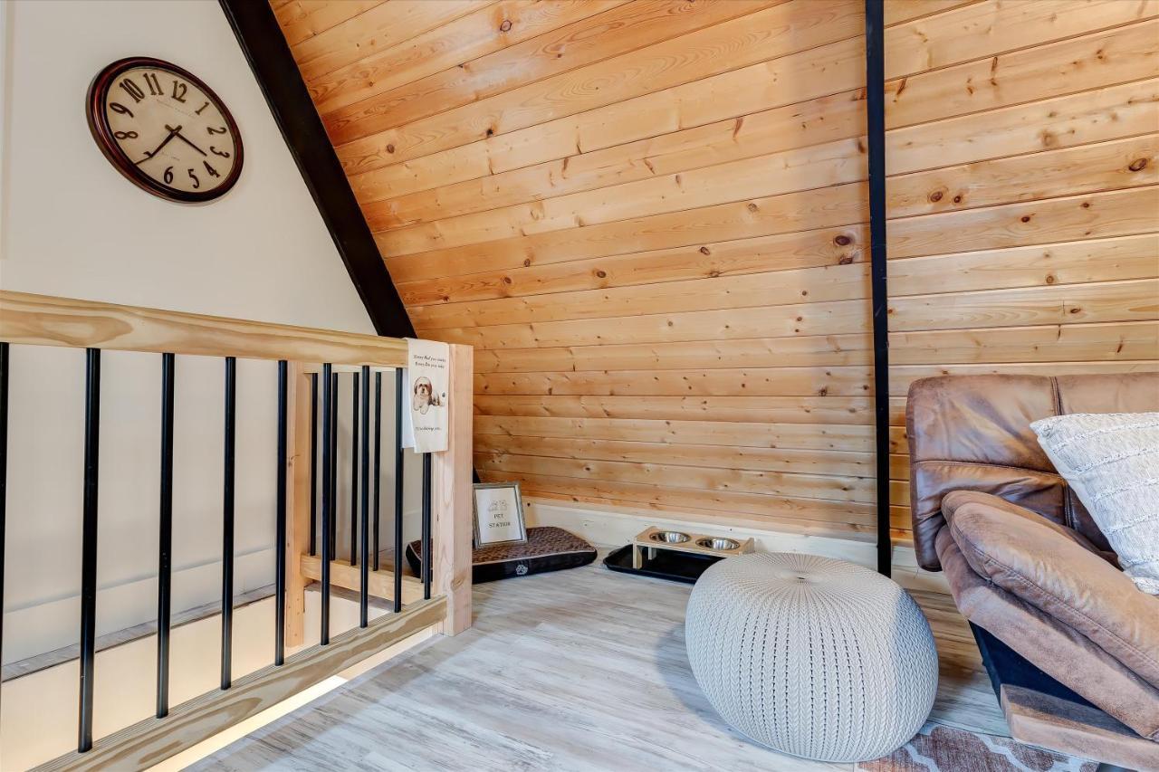 The Pet Friendly Cub Cabin Sevierville Luaran gambar
