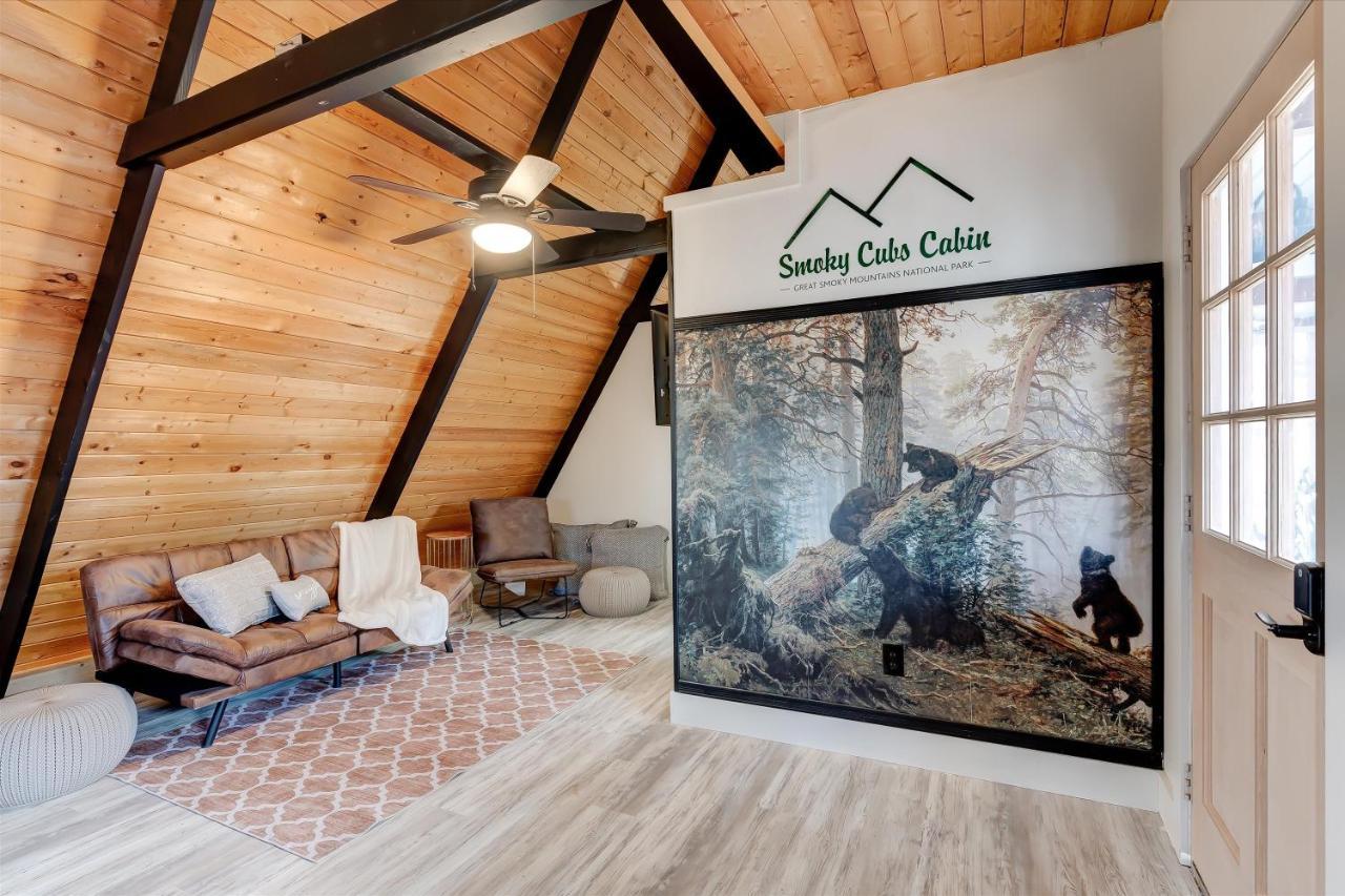 The Pet Friendly Cub Cabin Sevierville Luaran gambar
